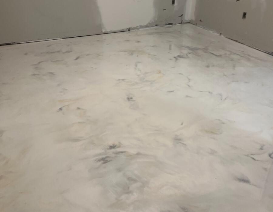 Marbre Veiné — Sous-sol, Laval